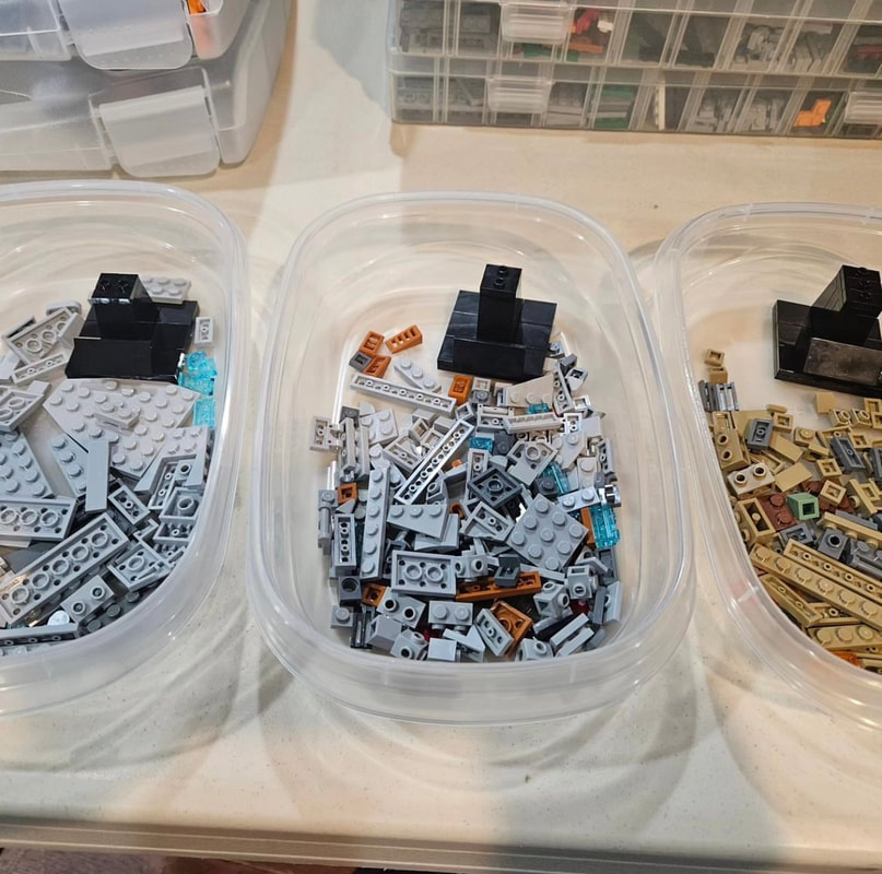 Fan-built MiniTrekMOCs model 6
